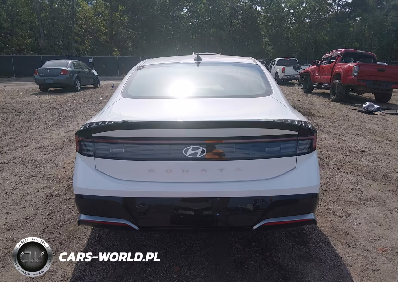 2026 Hyundai Sonata Sel Sport VIN:KMHL64JA5TA590720 - 16