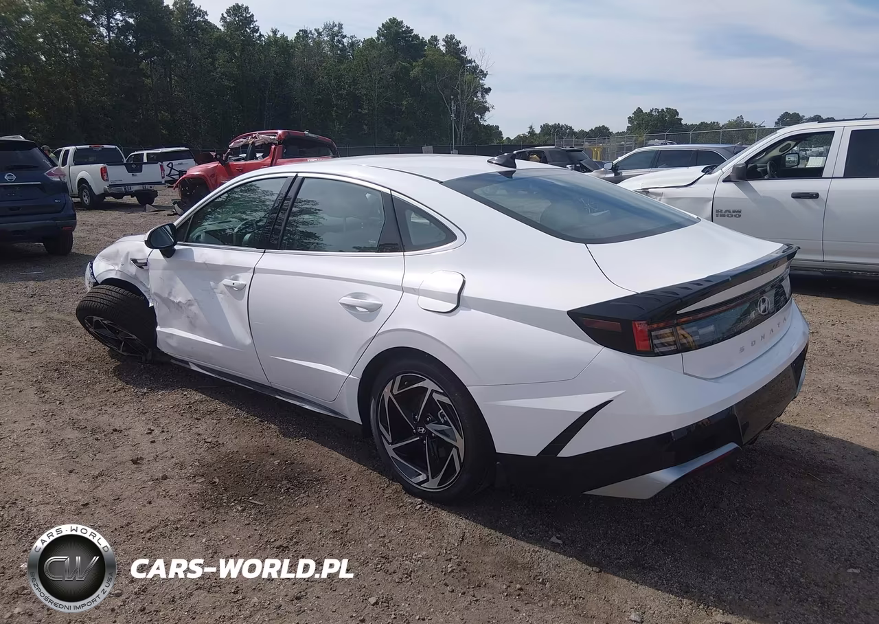 2026 Hyundai Sonata Sel Sport VIN:KMHL64JA5TA590720 - 3