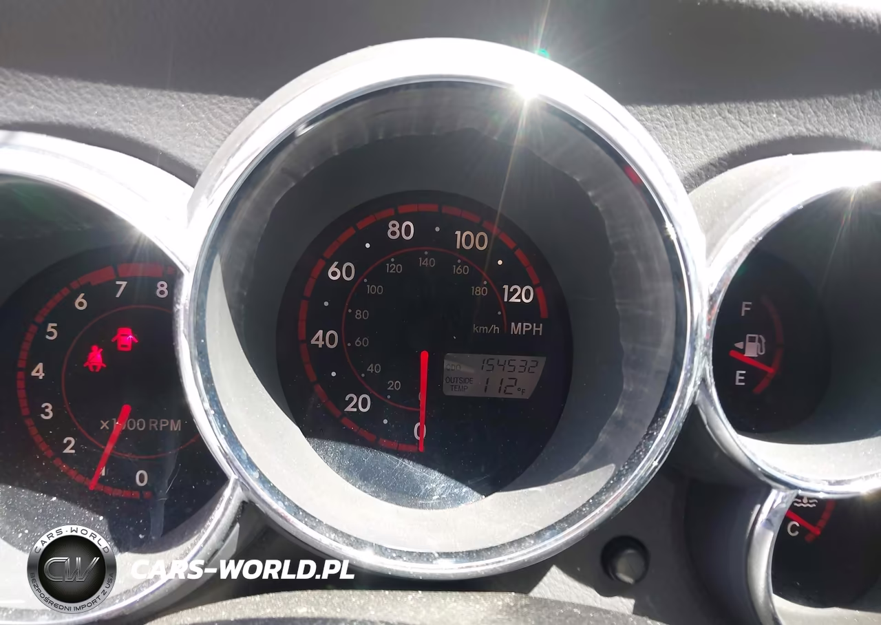2005 Toyota Matrix VIN:2T1KR32E25C369206 - 7