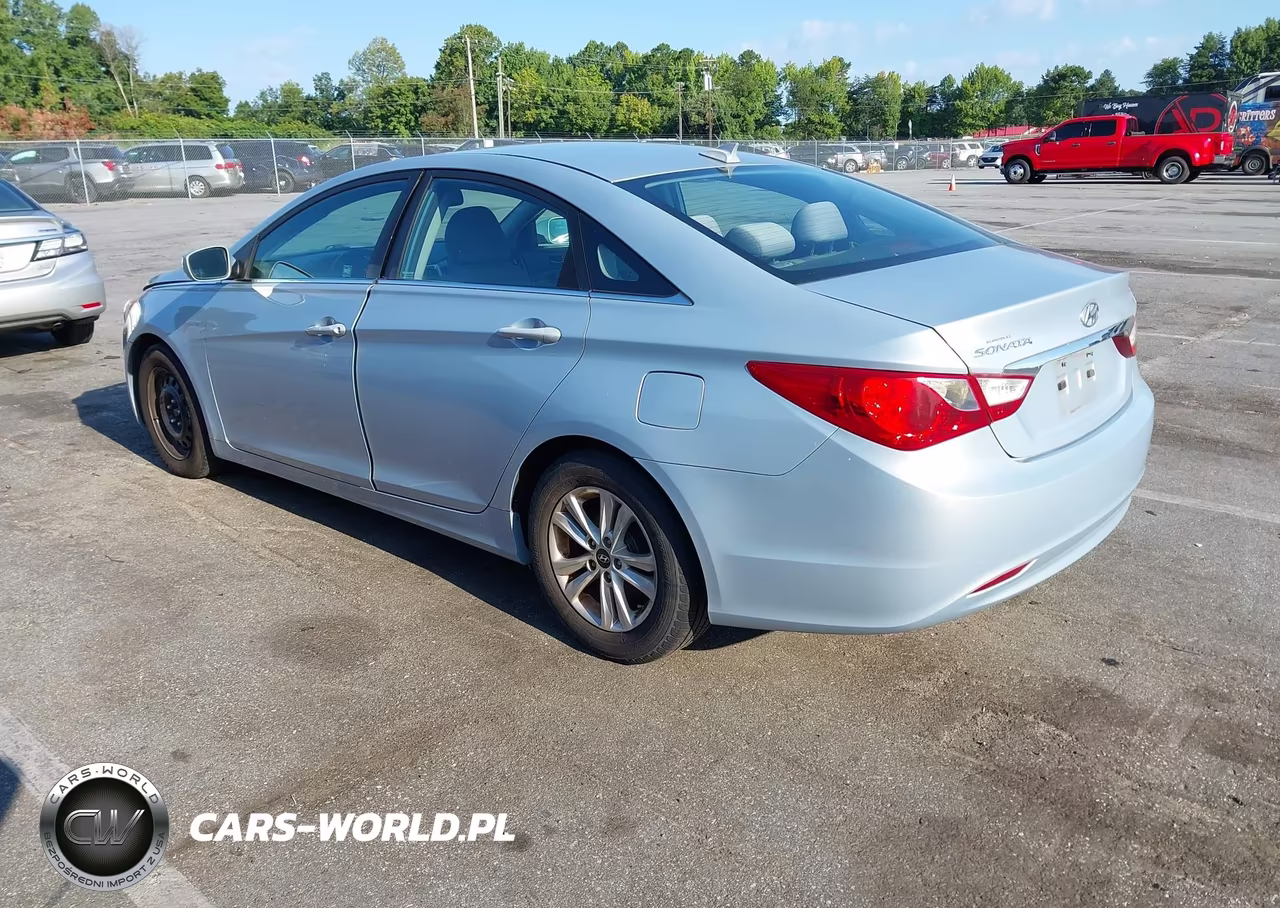 2013 Hyundai Sonata Gls VIN:5NPEB4AC8DH774456 - 3