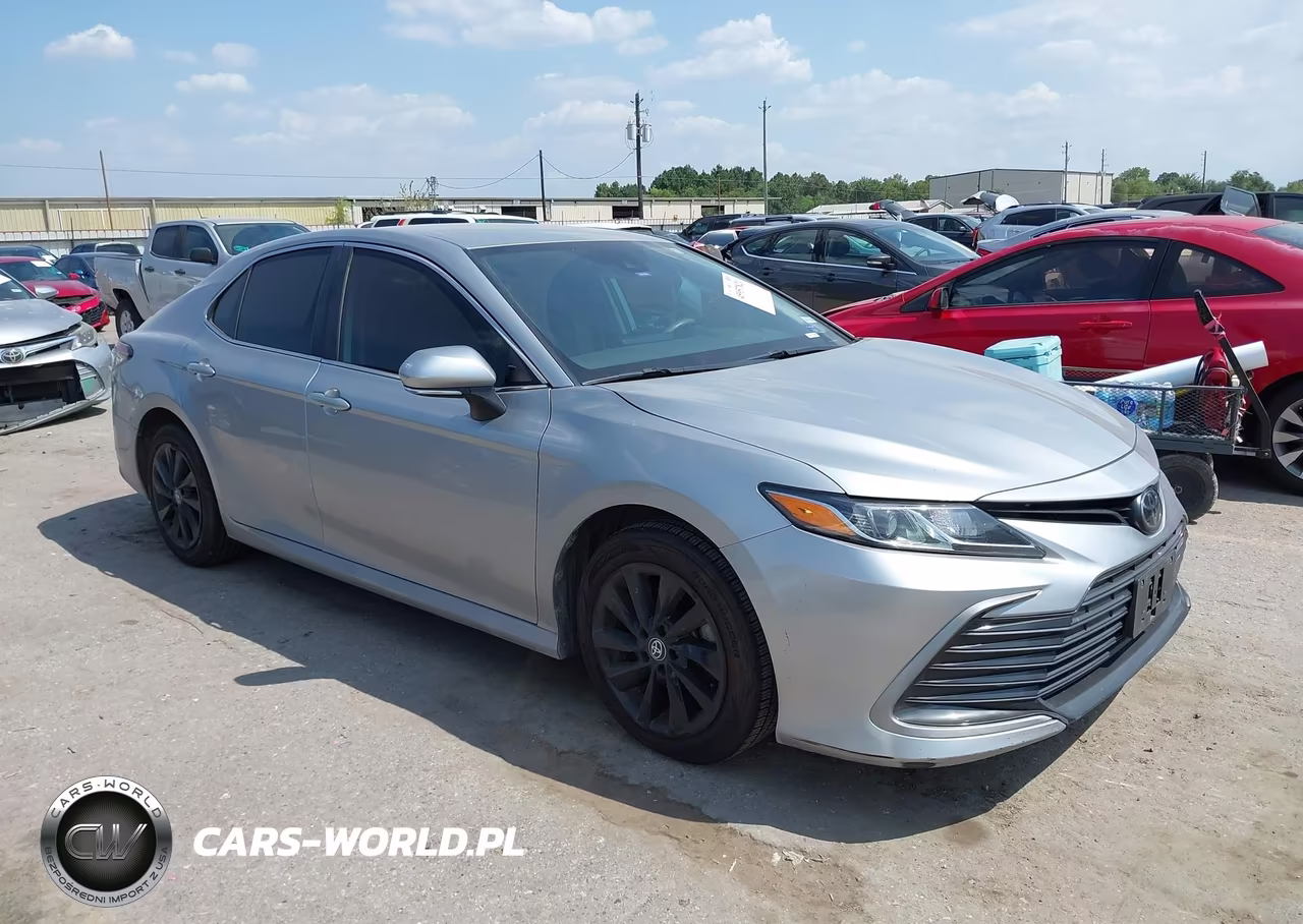2023 Toyota Camry Le