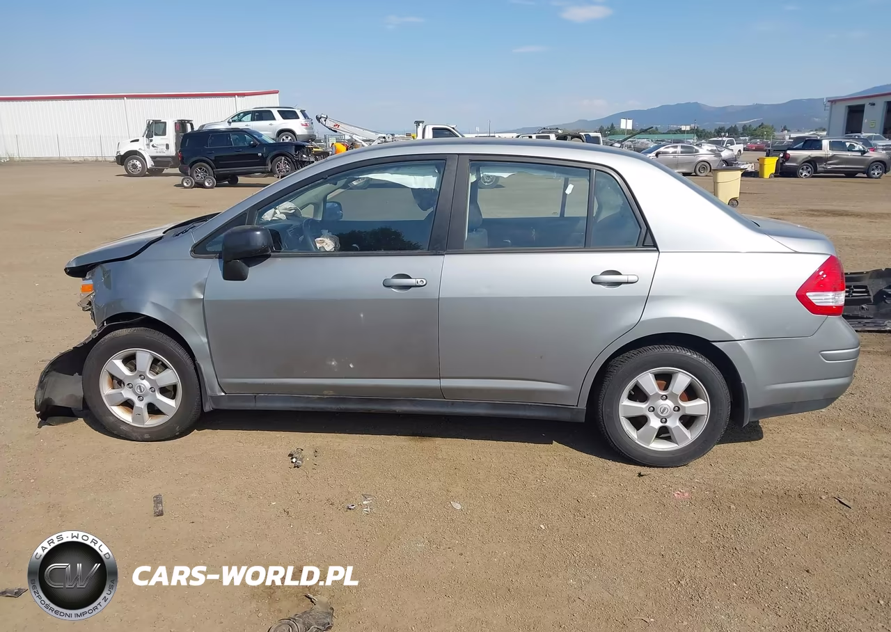 2010 Nissan Versa 1.8Sl VIN:3N1BC1AP0AL468285 - 15