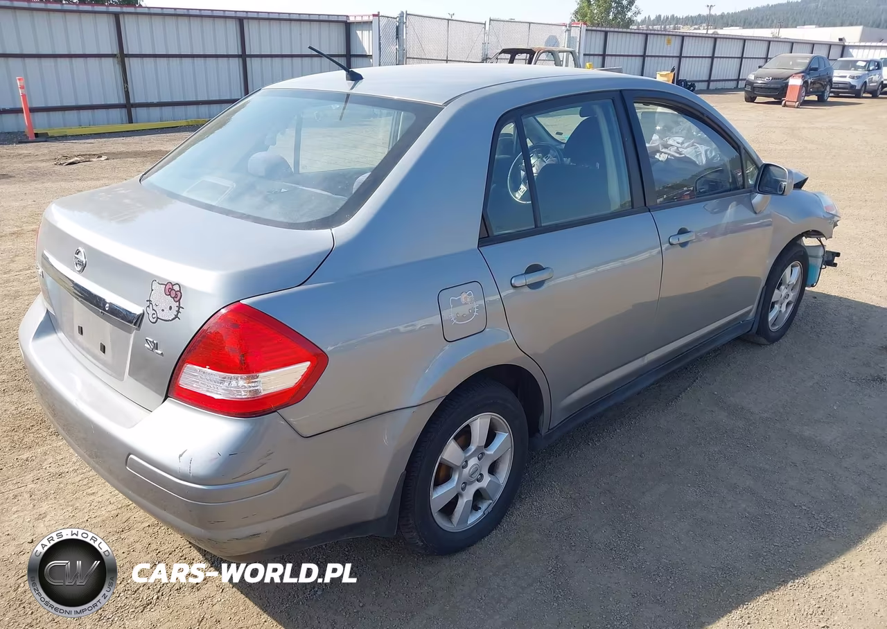 2010 Nissan Versa 1.8Sl VIN:3N1BC1AP0AL468285 - 4