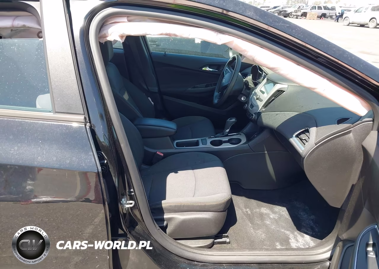 2018 Chevrolet Cruze Ls Auto VIN:1G1BC5SM1J7190180 - 5
