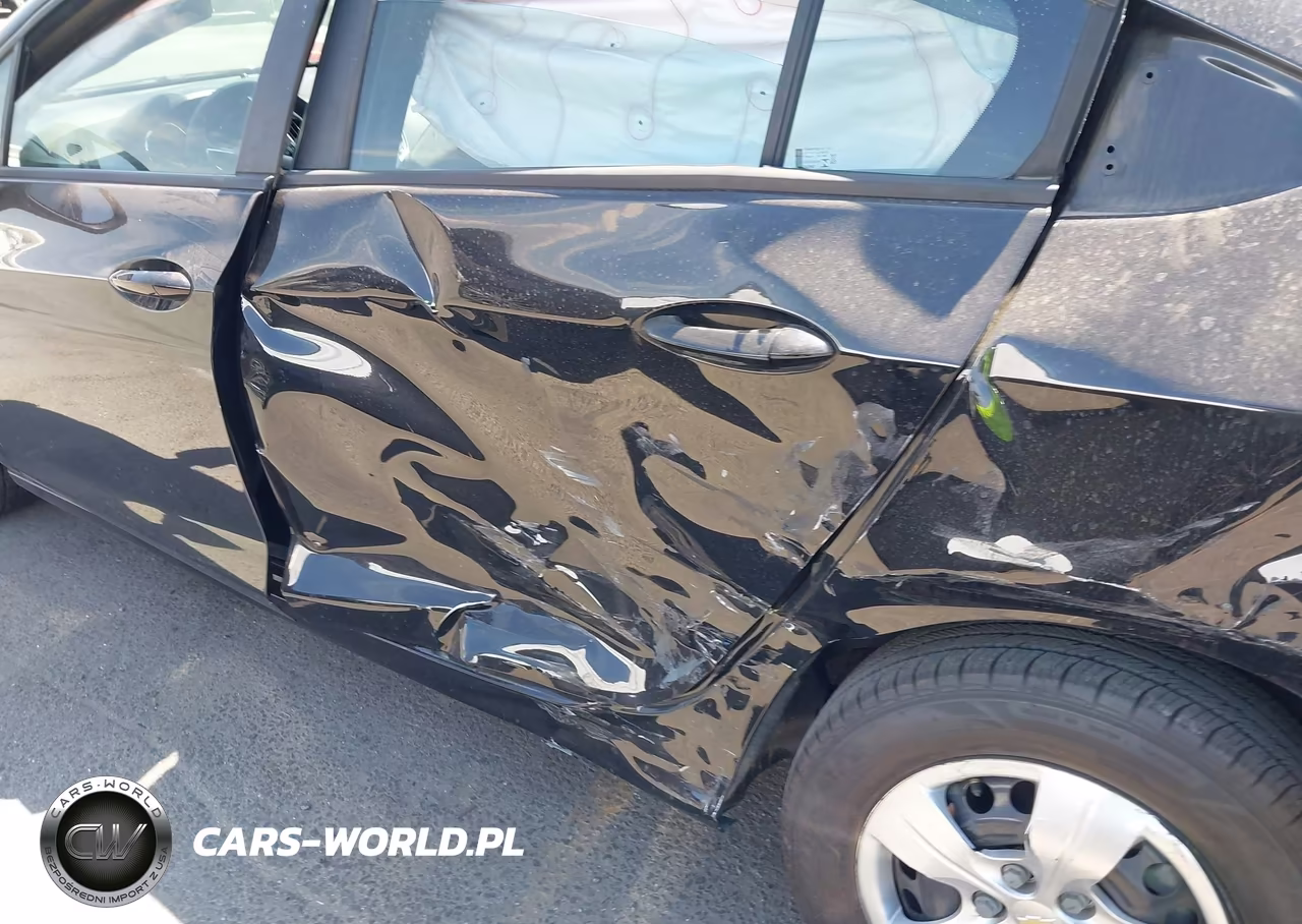 2018 Chevrolet Cruze Ls Auto VIN:1G1BC5SM1J7190180 - 6