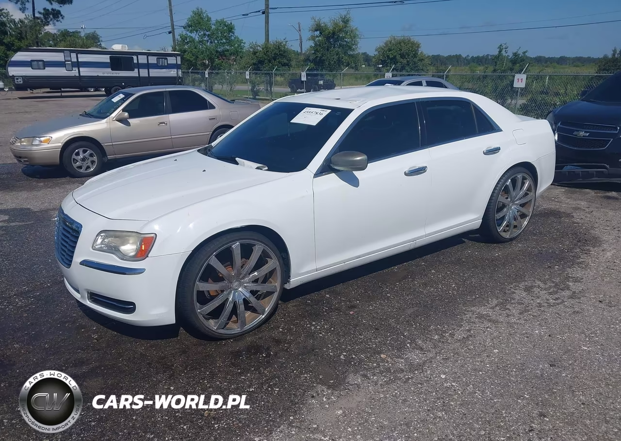2014 Chrysler 300 VIN:2C3CCAAG3EH175758 - 2