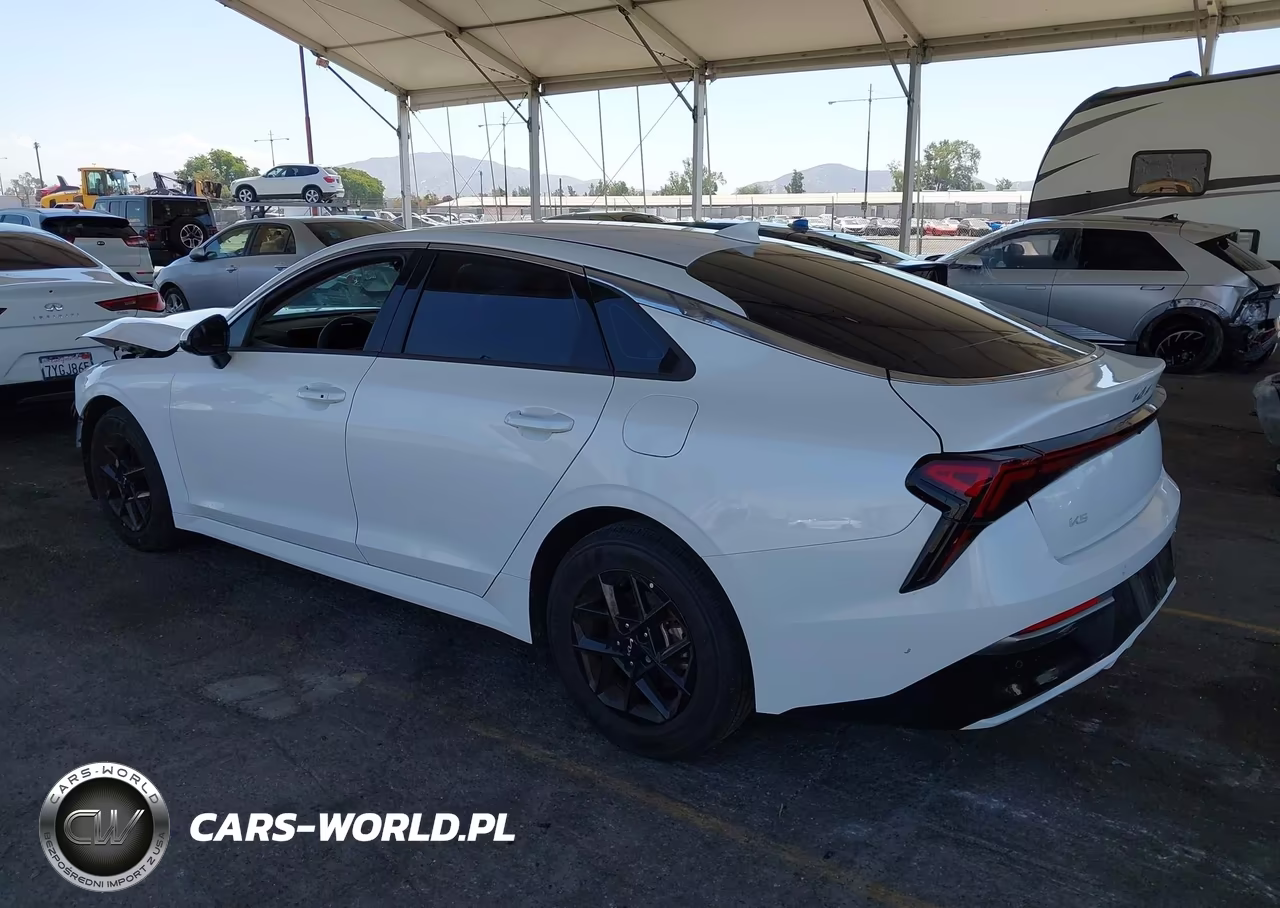2025 Kia K5 Lxs VIN:KNAG24J75S5269562 - 3