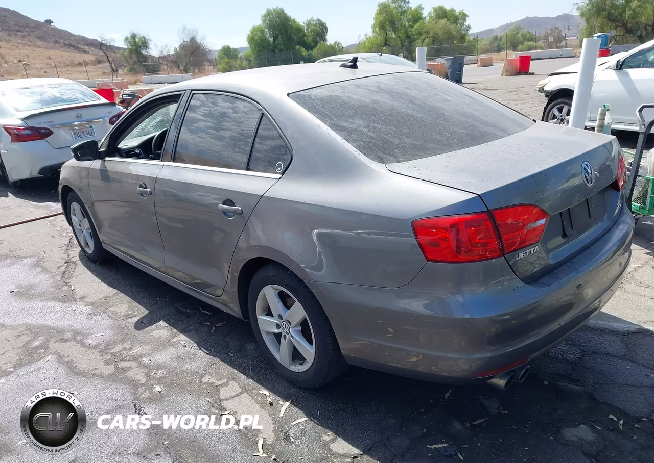 2014 Volkswagen Jetta 2.0L Tdi VIN:3VWLL7AJ1EM408545 - 3