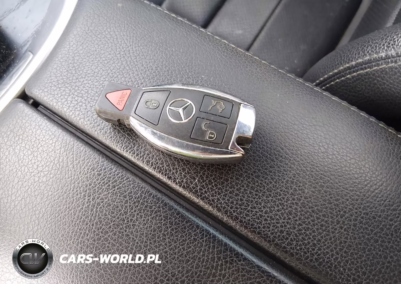 2018 Mercedes-Benz C 300 4Matic VIN:WDDWJ4KB2JF681778 - 11