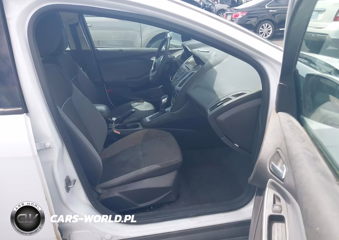 2013 Ford Focus Se VIN:1FADP3F25DL165091 - 5