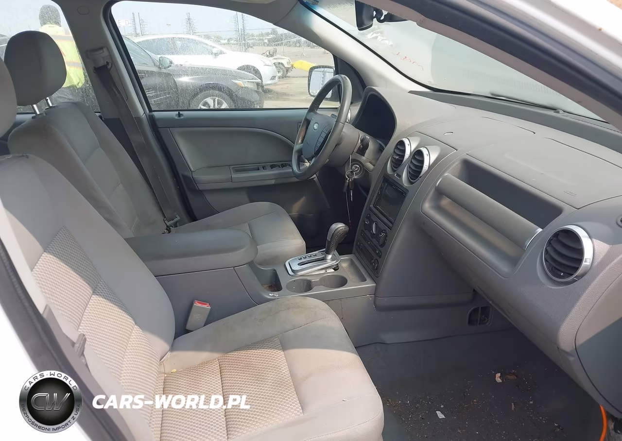 2005 Ford Freestyle Sel VIN:1FMZK02185GA37444 - 5