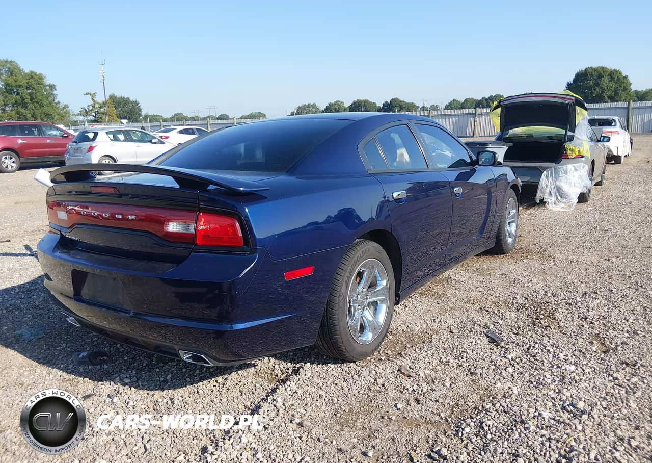 2013 Dodge Charger Se VIN:2C3CDXBG5DH687101 - 4