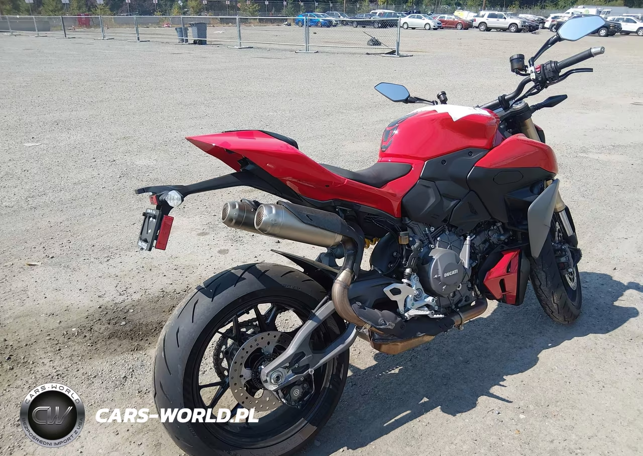 2026 Ducati Streetfighter V2-V2 S VIN:ZDMFAU8T7TB001821 - 4