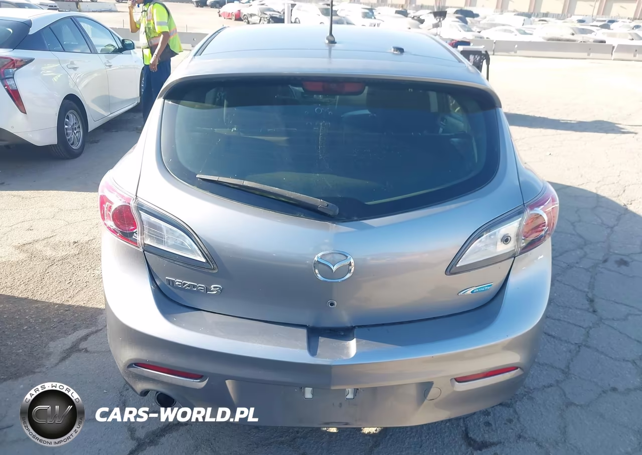2013 Mazda Mazda3 I Touring VIN:JM1BL1LP3D1825318 - 16