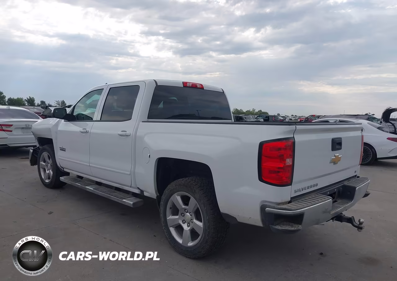 2018 Chevrolet Silverado 1500 1Lt VIN:3GCPCREC4JG618254 - 3