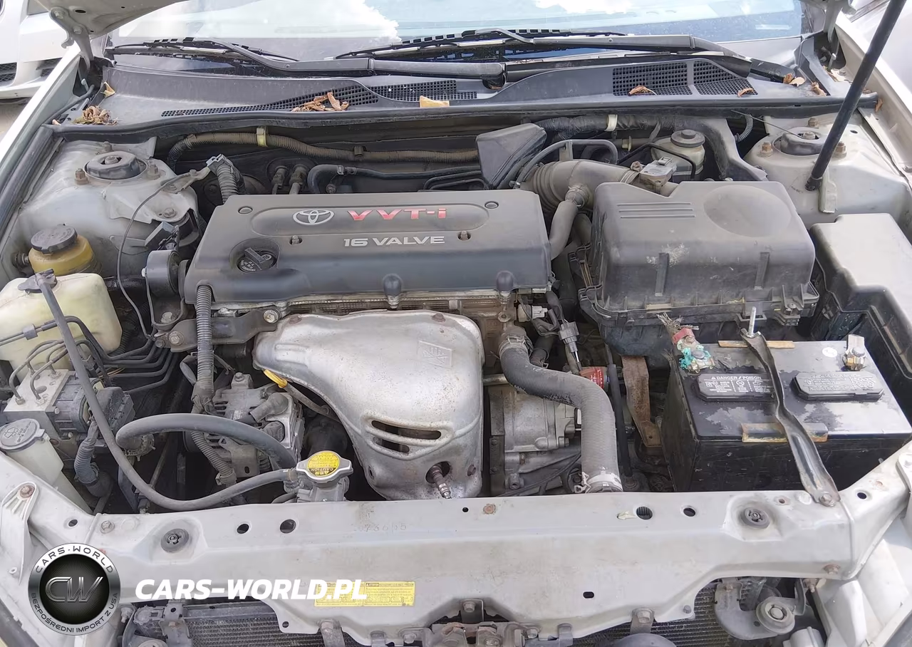 2002 Toyota Camry Le VIN:4T1BE32K42U618892 - 10