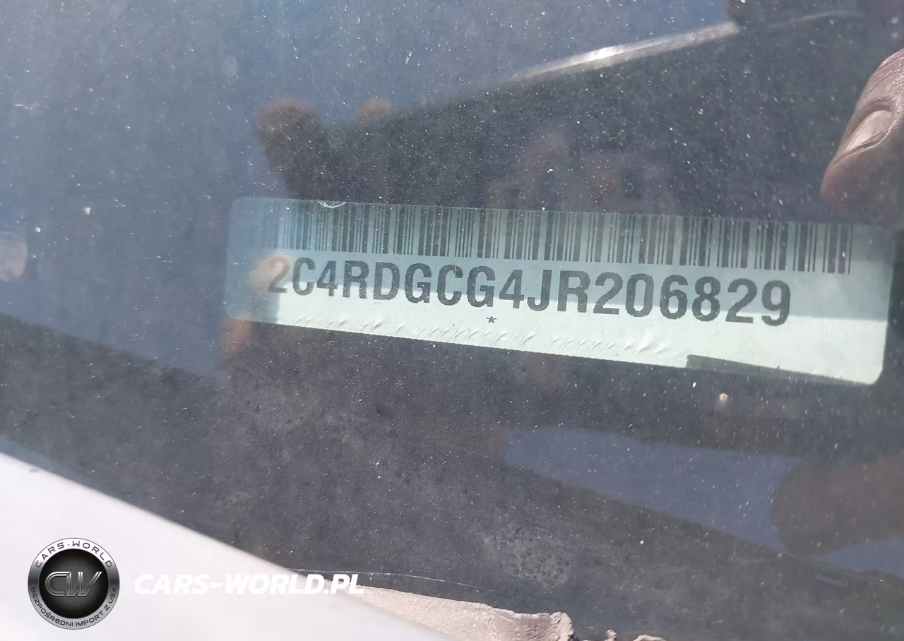 2018 Dodge Grand Caravan Sxt VIN:2C4RDGCG4JR206829 - 17