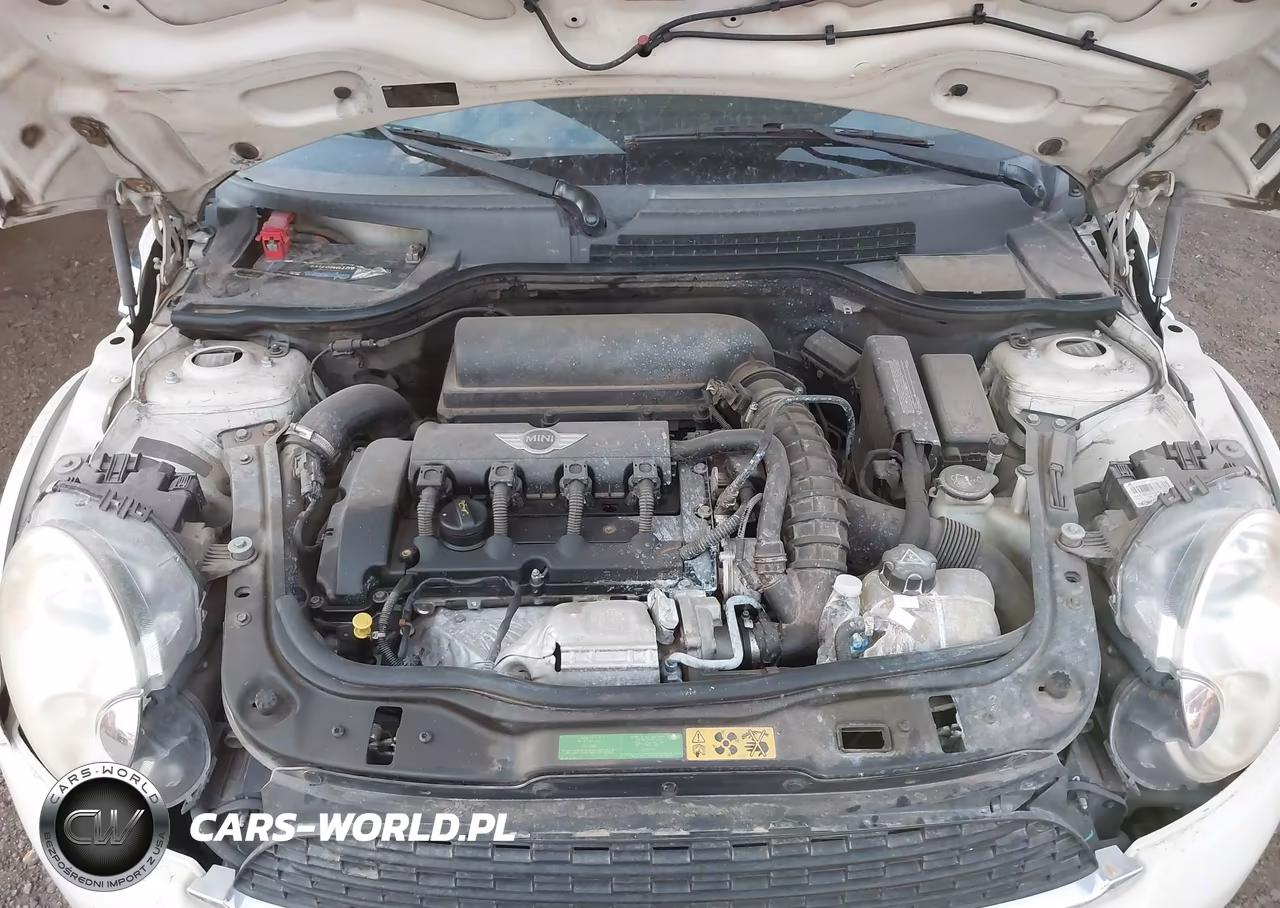 2010 Mini Cooper S VIN:WMWMF7C54ATX42348 - 10