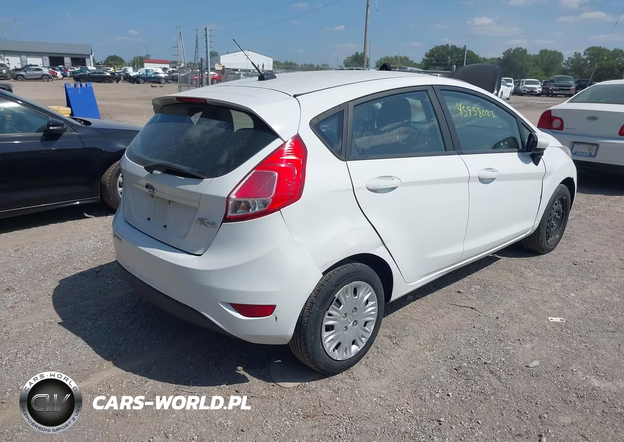 2016 Ford Fiesta S VIN:3FADP4TJ3GM171878 - 4