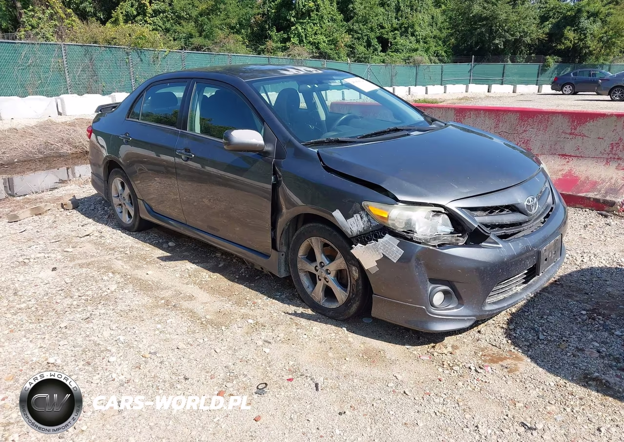 2013 Toyota Corolla S – zdjęcie 1 z 17
