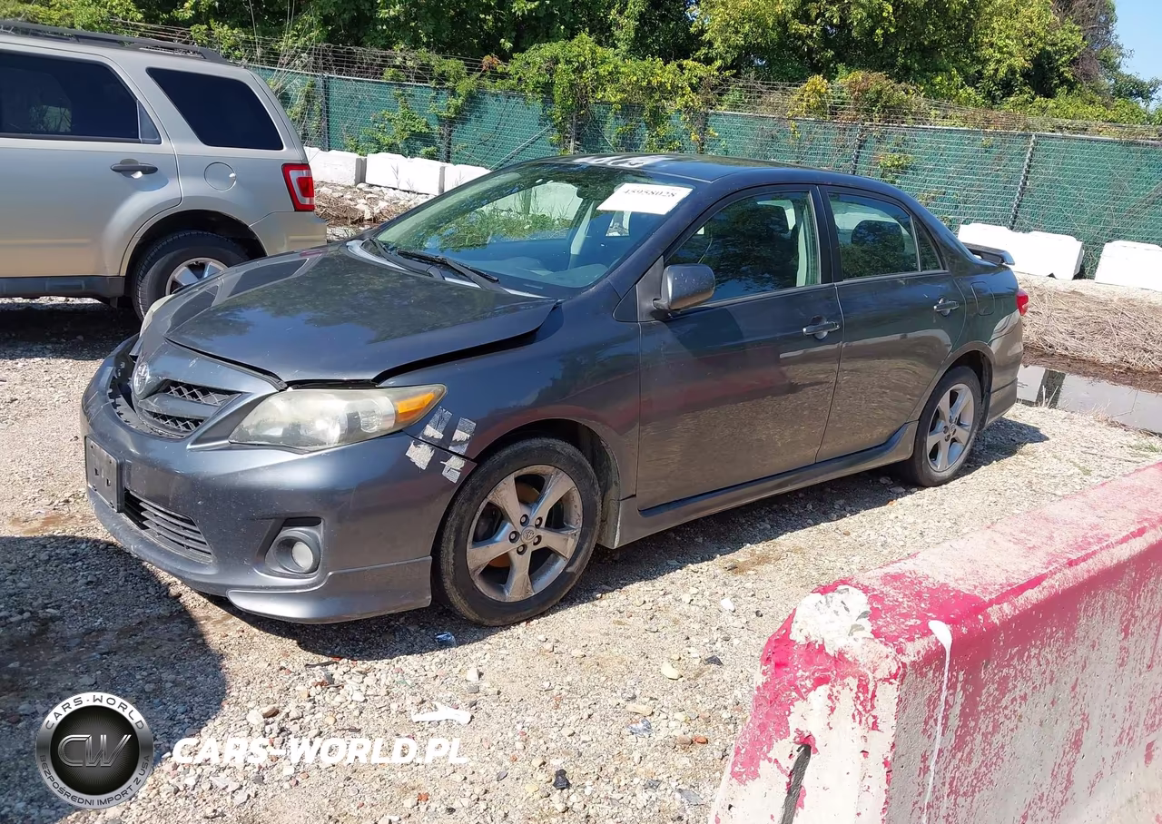 2013 Toyota Corolla S VIN:2T1BU4EE4DC960457 - 2