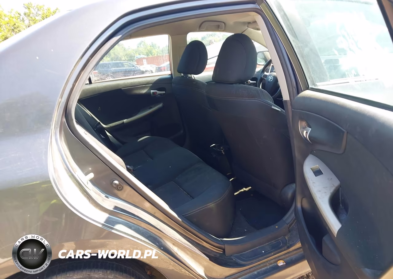 2013 Toyota Corolla S VIN:2T1BU4EE4DC960457 - 8