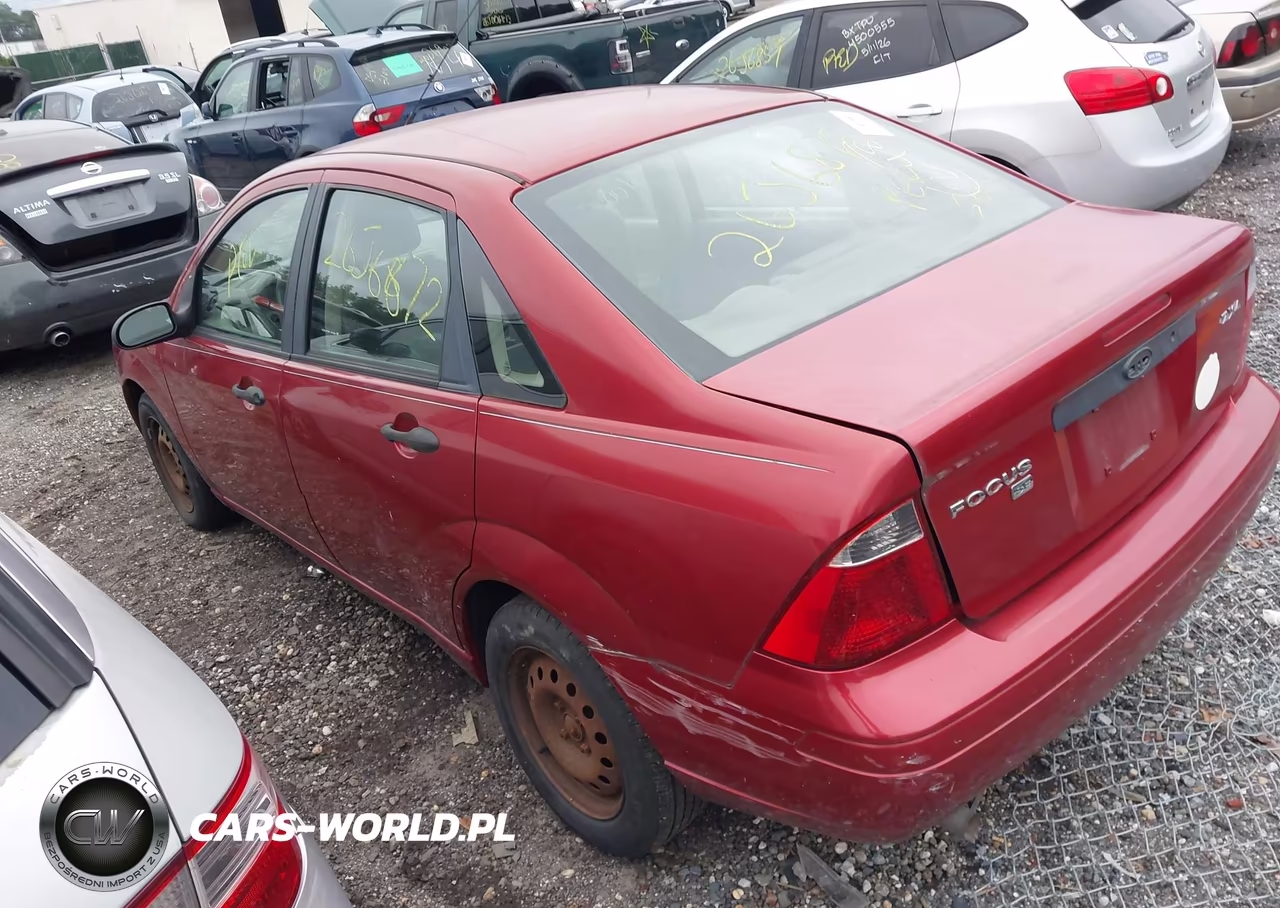 2005 Ford Focus Zx4 VIN:1FAFP34N65W271975 - 3