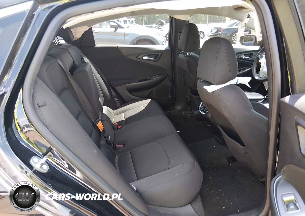 2018 Chevrolet Malibu Lt VIN:1G1ZD5ST7JF123432 - 8
