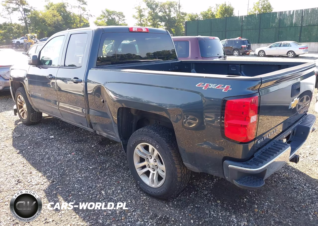 2017 Chevrolet Silverado 1500 Lt VIN:1GCVKREH4HZ229078 - 3