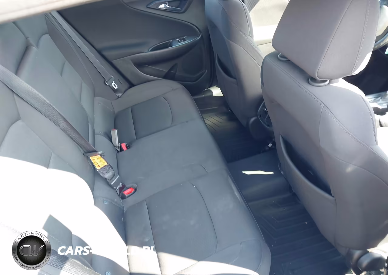 2017 Chevrolet Malibu 1Lt VIN:1G1ZE5ST9HF288681 - 8
