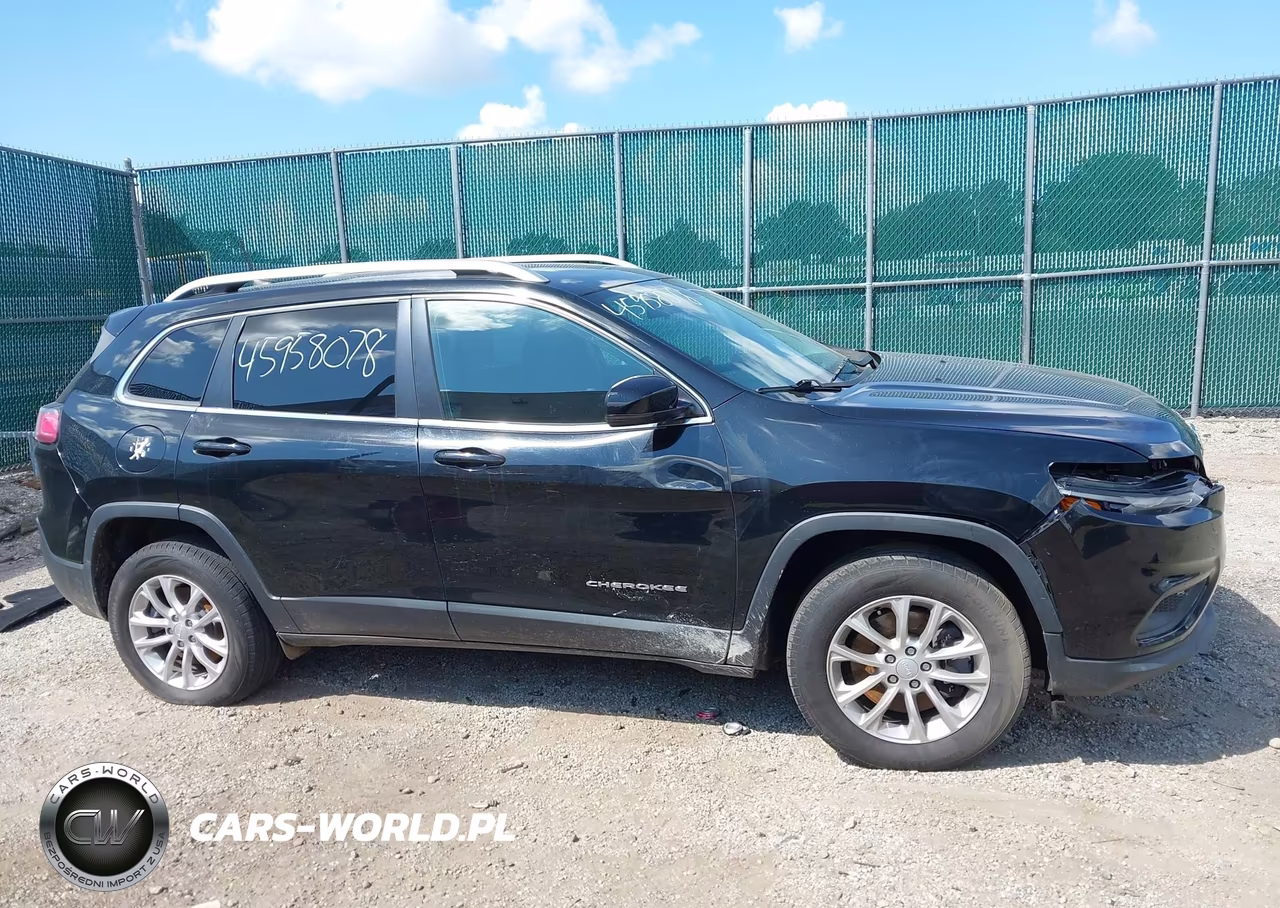 2019 Jeep Cherokee Latitude 4X4 VIN:1C4PJMCB5KD347688 - 13