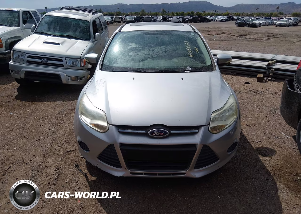 2014 Ford Focus Se VIN:1FADP3K23EL170751 - 6