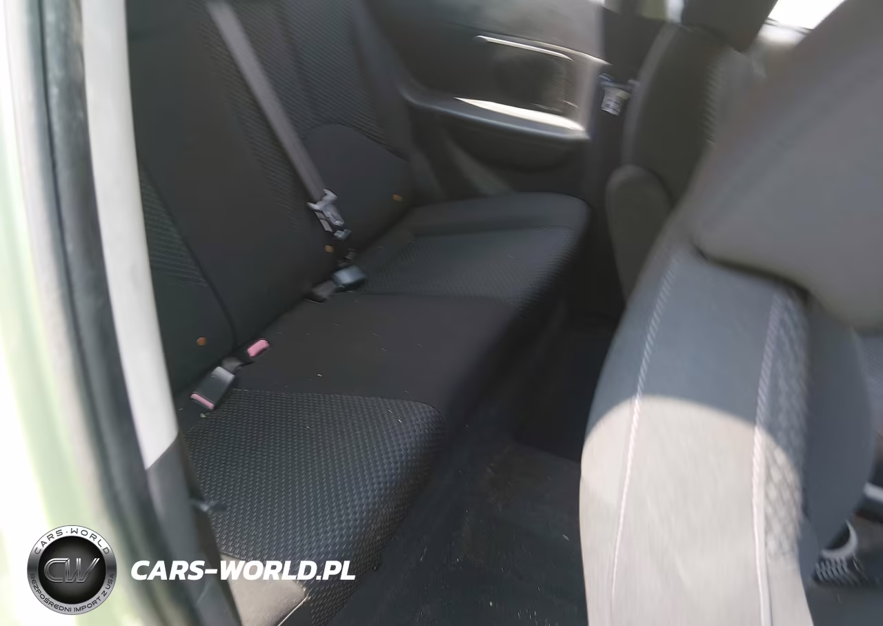 2010 Hyundai Accent Gs VIN:KMHCM3AC2AU165842 - 8