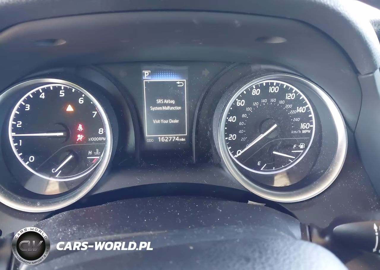 2018 Toyota Camry Le VIN:JTNB11HK3J3017677 - 7