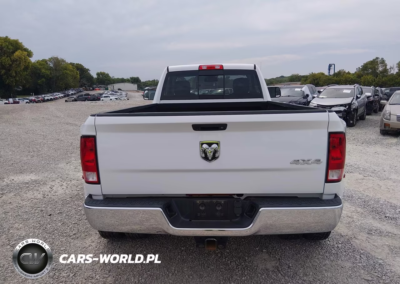 2018 Ram 3500 Tradesman 4X4 8' Box VIN:3C63RRAL4JG149533 - 15