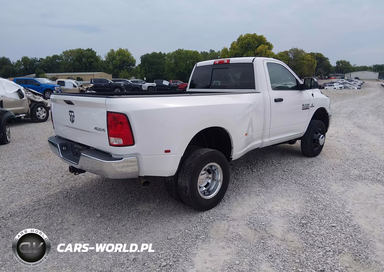 2018 Ram 3500 Tradesman 4X4 8' Box VIN:3C63RRAL4JG149533 - 4