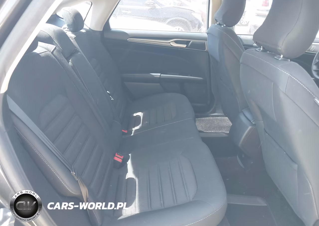 2018 Ford Fusion Se VIN:3FA6P0HD7JR194885 - 8