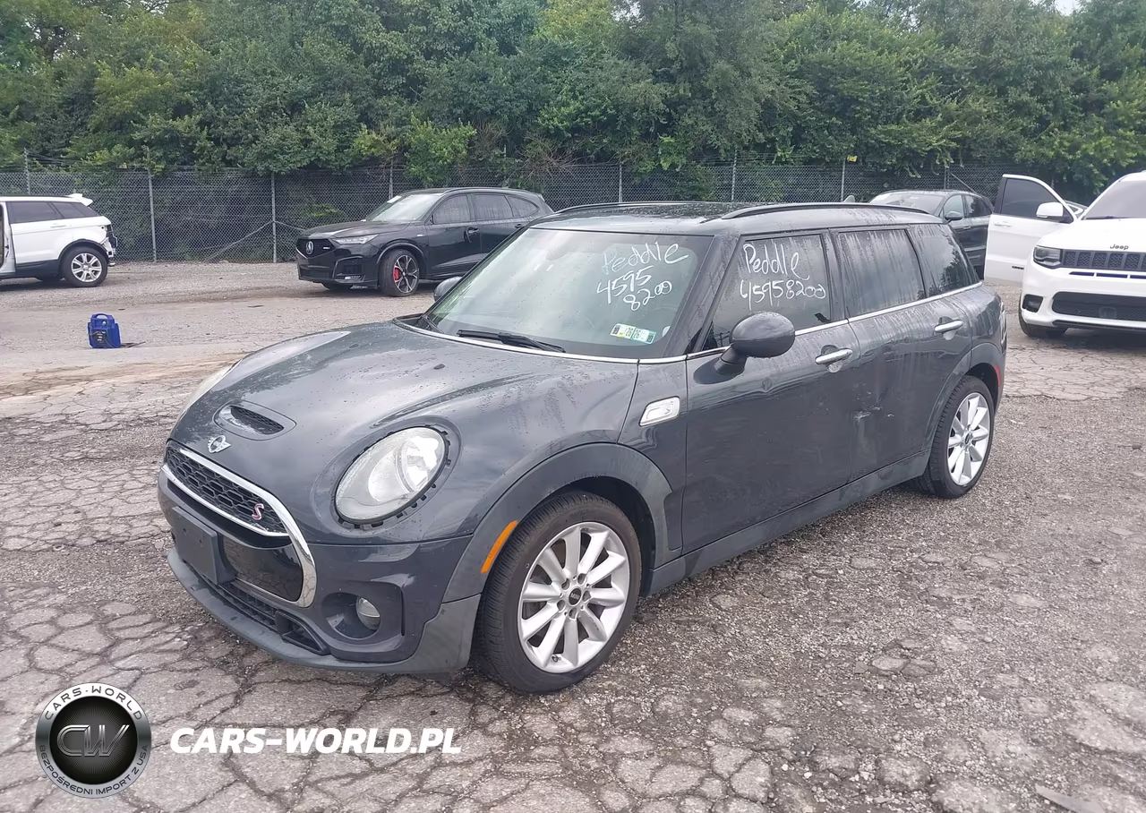 2016 Mini Clubman Cooper S VIN:WMWLN9C51G2B31110 - 2