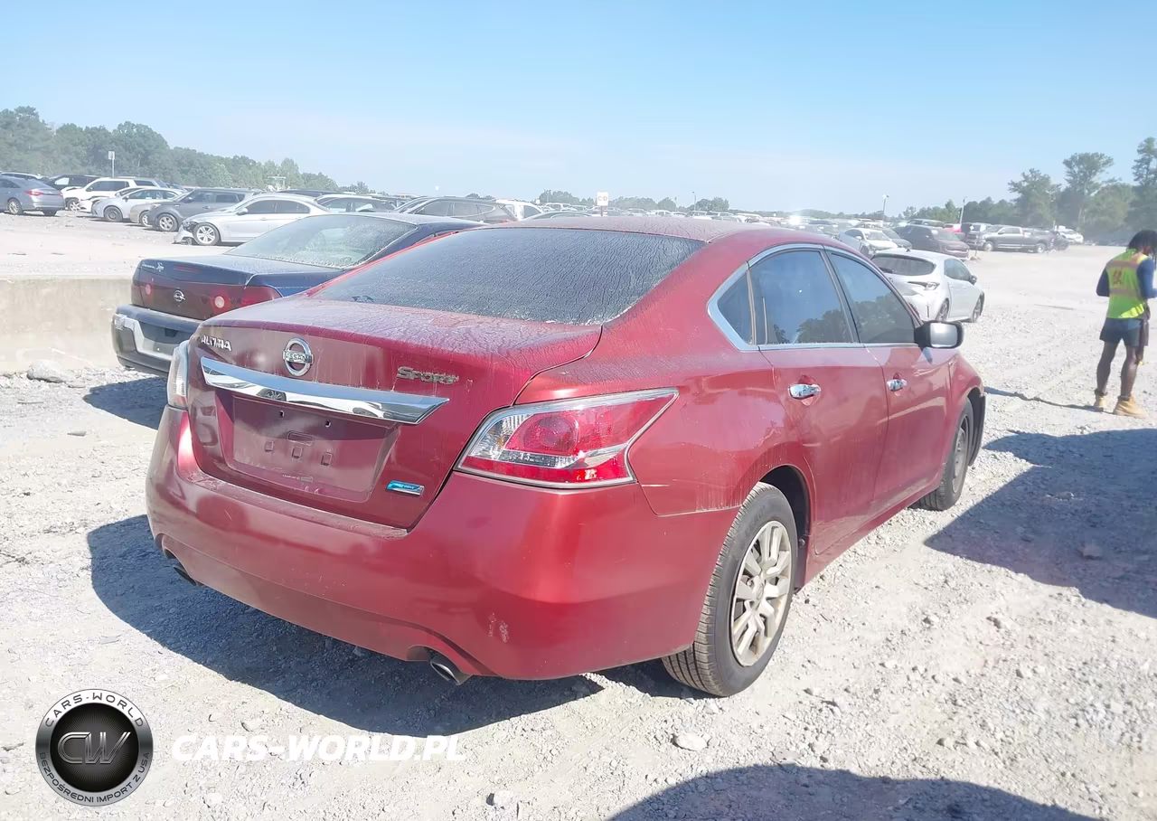 2014 Nissan Altima 2.5 S VIN:1N4AL3AP5EC193542 - 4