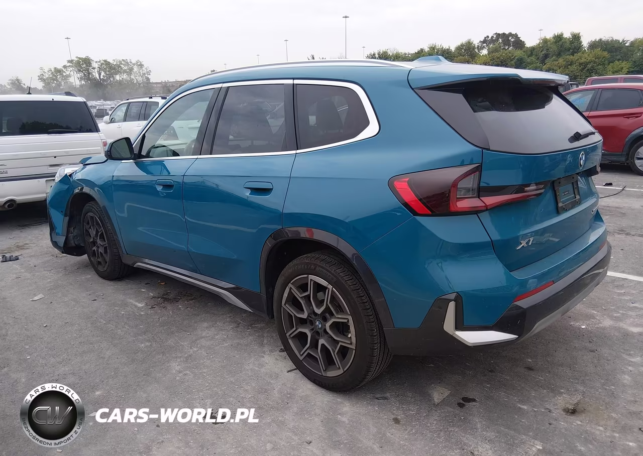 2025 BMW X1 xDrive28I VIN:WBX73EF09S5235497 - 3