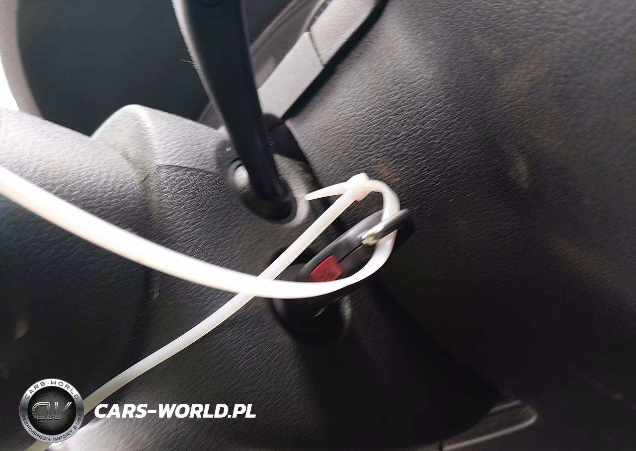 2015 Volkswagen Tiguan S VIN:WVGAV7AX5FW103457 - 11