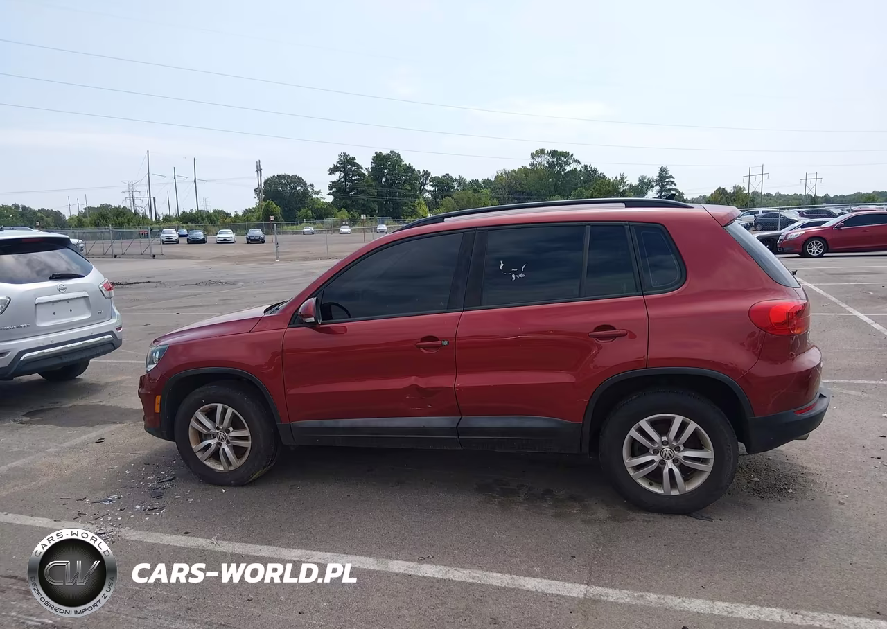 2015 Volkswagen Tiguan S VIN:WVGAV7AX5FW103457 - 14