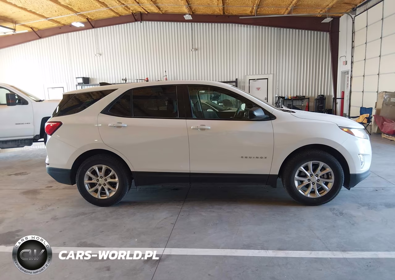 2018 Chevrolet Equinox Ls VIN:2GNAXREV6J6308962 - 13