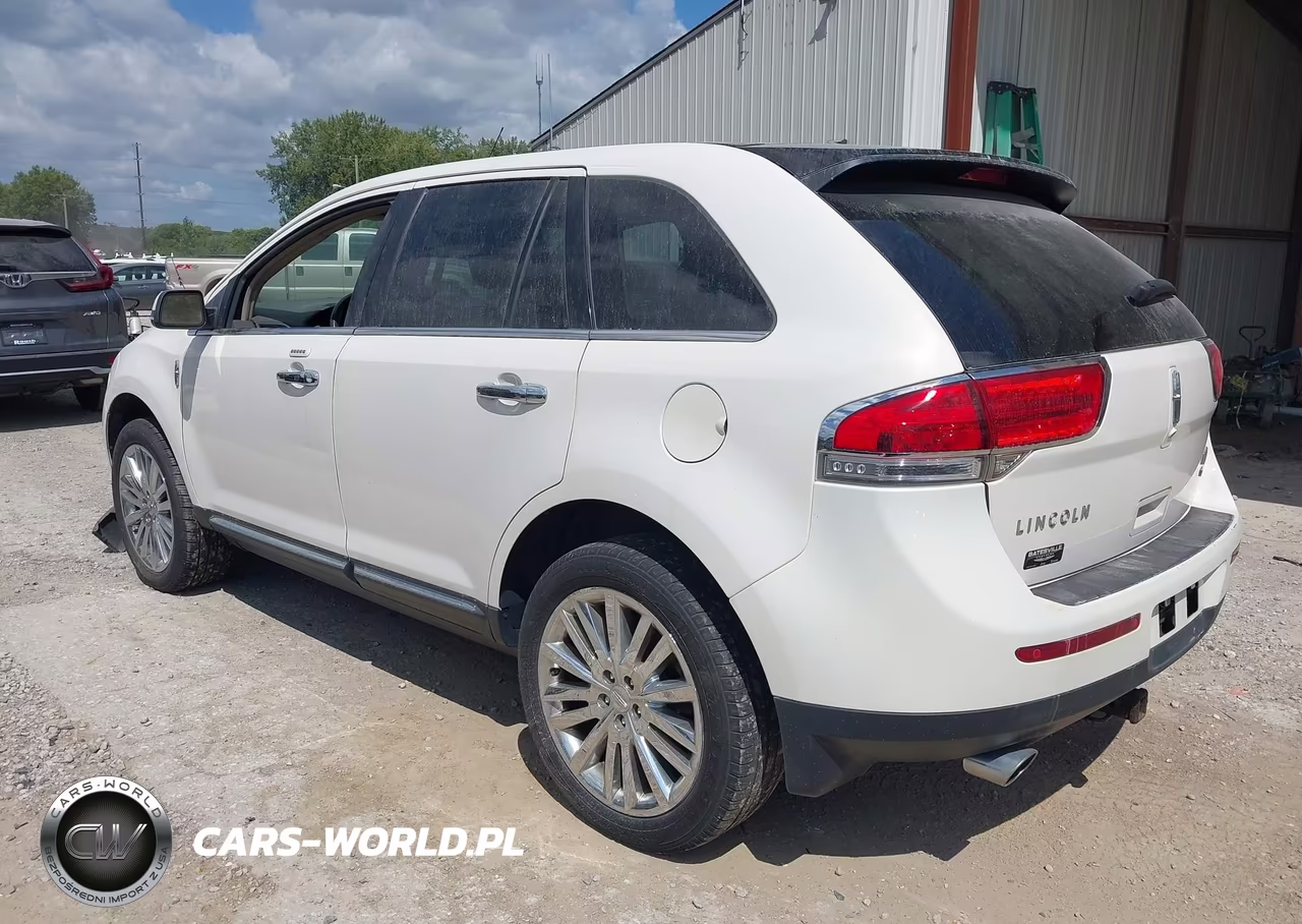 2013 Lincoln Mkx VIN:2LMDJ8JK7DBL46371 - 3