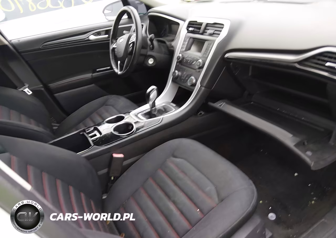 2013 Ford Fusion Se VIN:3FA6P0HR7DR121967 - 5