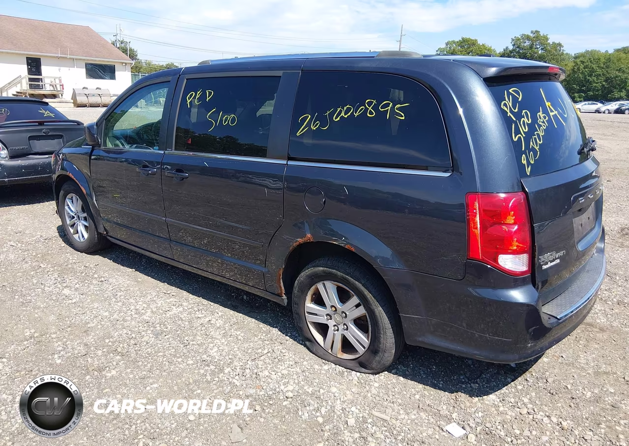 2013 Dodge Grand Caravan Crew VIN:2C4RDGDGXDR795551 - 3