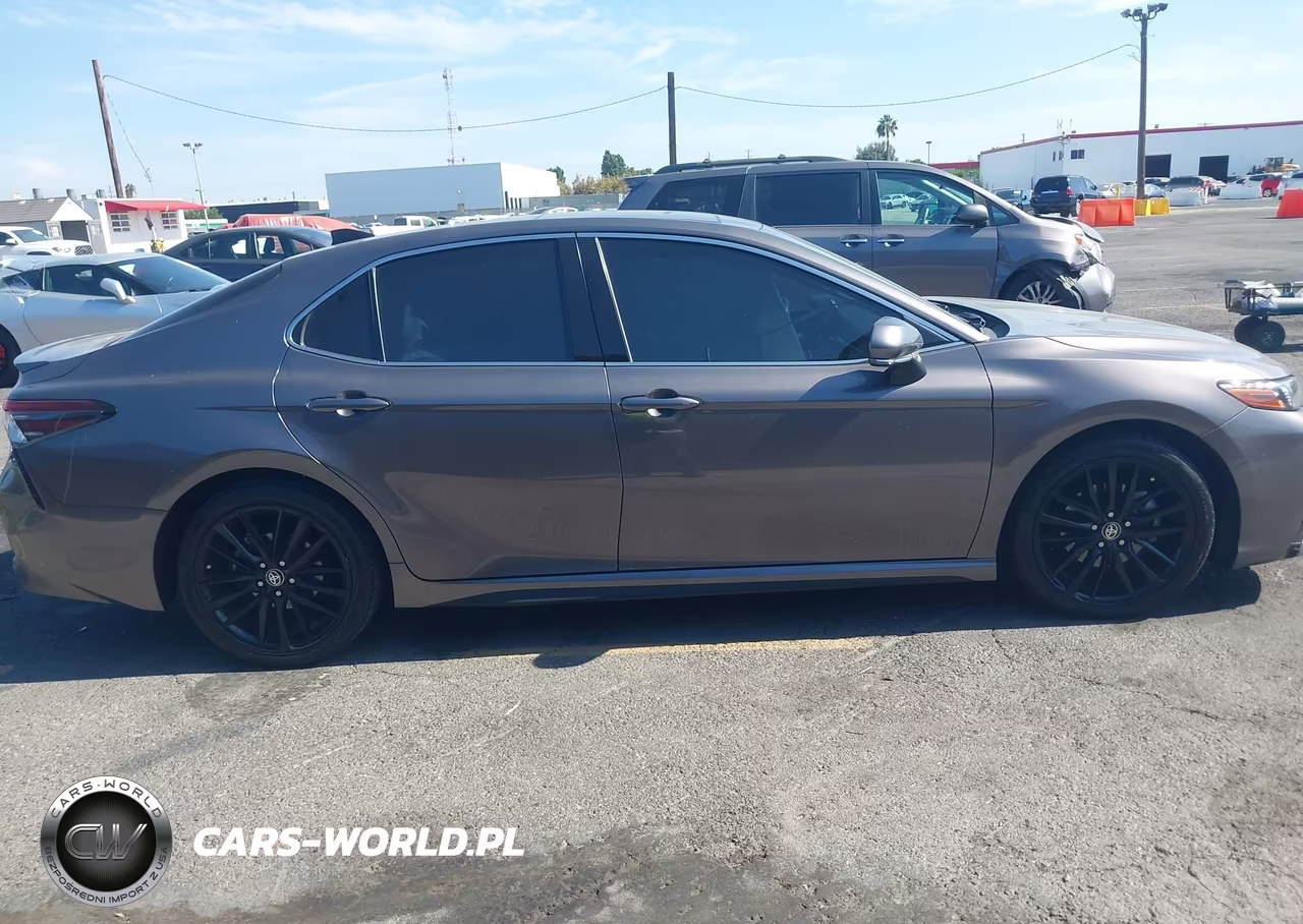 2021 Toyota Camry Xse VIN:4T1K61AK3MU589231 - 13