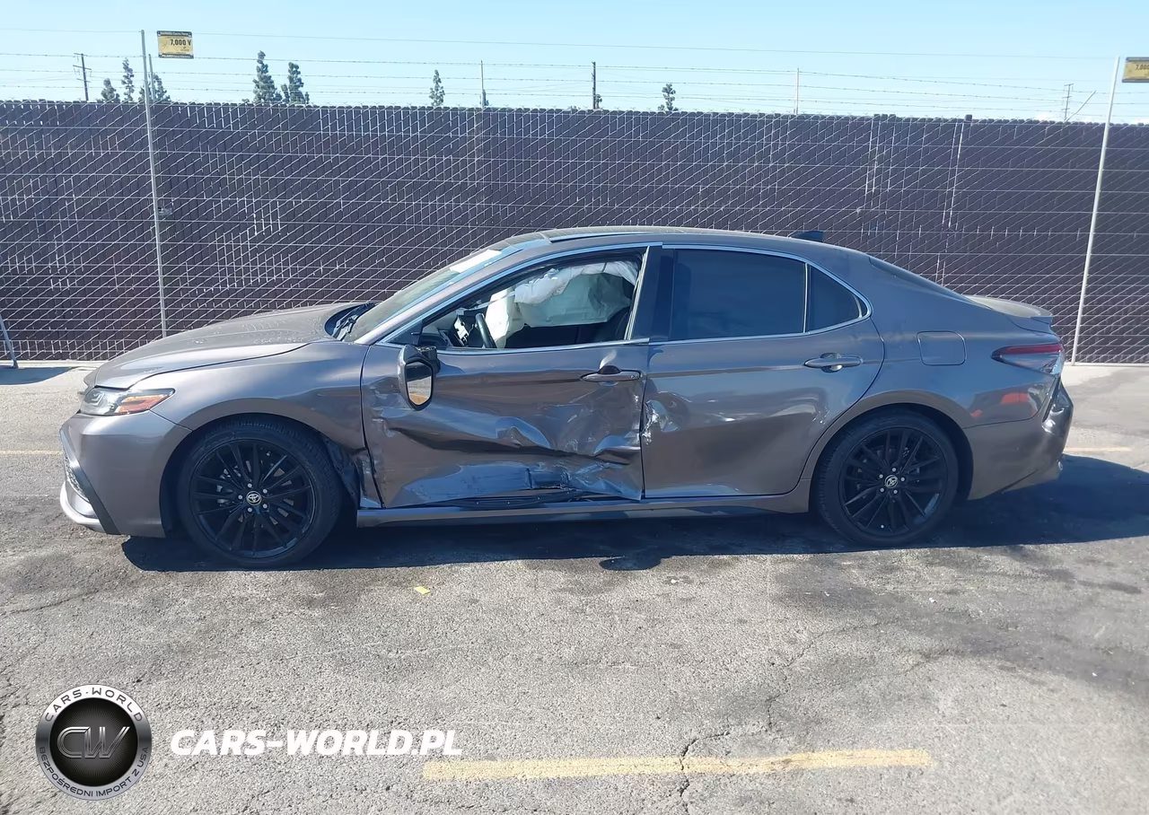 2021 Toyota Camry Xse VIN:4T1K61AK3MU589231 - 14