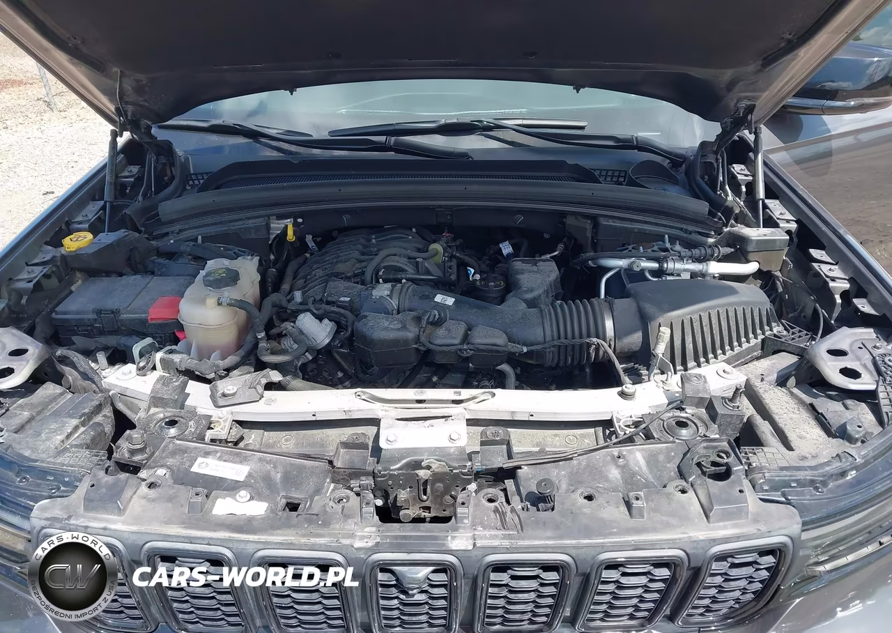 2024 Jeep Grand Cherokee L Limited 4X4 VIN:1C4RJKBG8R8934061 - 10
