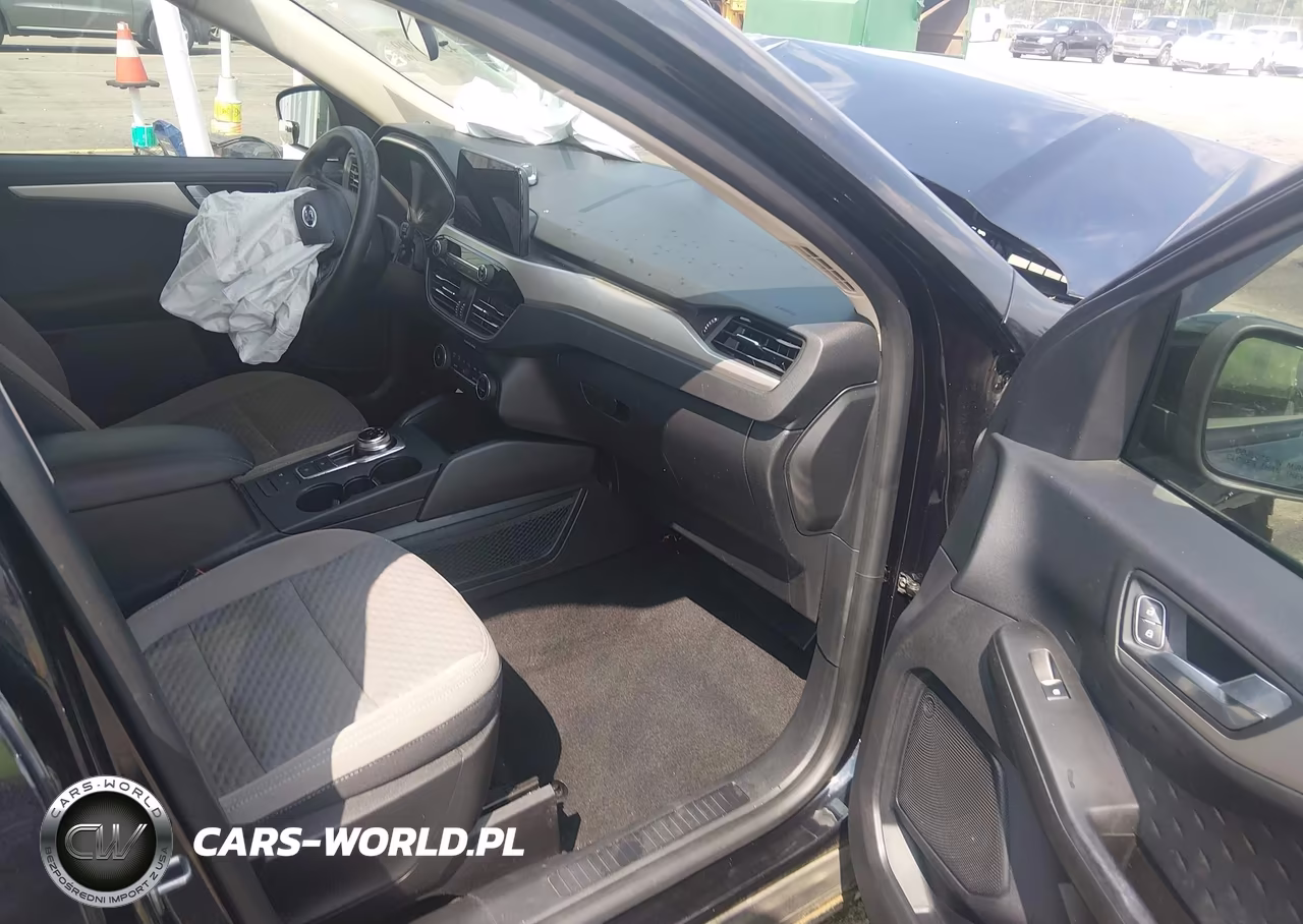 2020 Ford Escape Se VIN:1FMCU0G6XLUA95364 - 5